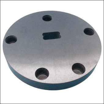 silicon nitride plate with blind holes