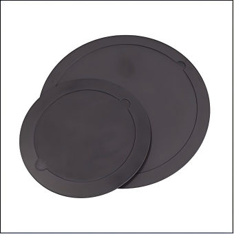 A multi-slot ceramic wafer carrier ensuring stability and purity in thermal semiconductor manufacturing.