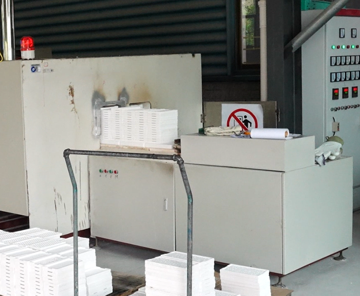 High-Temperature Sintering Kiln for Alumina Substrates