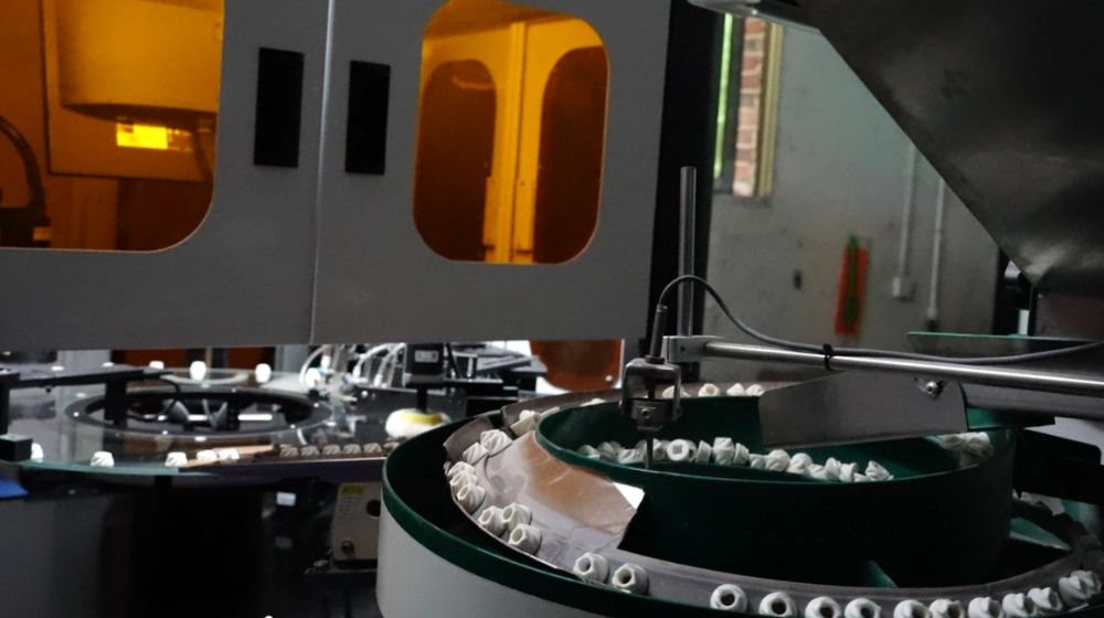 automatic inspection of ceramic grinding burrs
